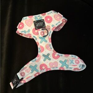 Sassy Woof DOG ADJUSTABLE HARNESS - WOOFS & KISSES